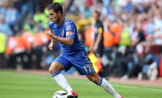 ac米兰体育官网-库尔图瓦逆境绽放，厄瓜多尔对阵乌拉圭之战中的唯一性救赎