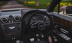 ac米兰官网-跨界竞技场，快船鏖战天山，利拉德亚平宁之夜接管比赛