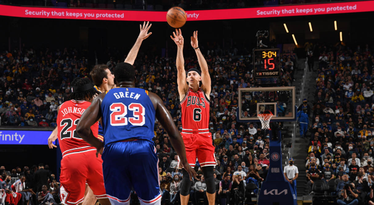 关于德罗赛投篮样样差，球队追梦成功！的信息