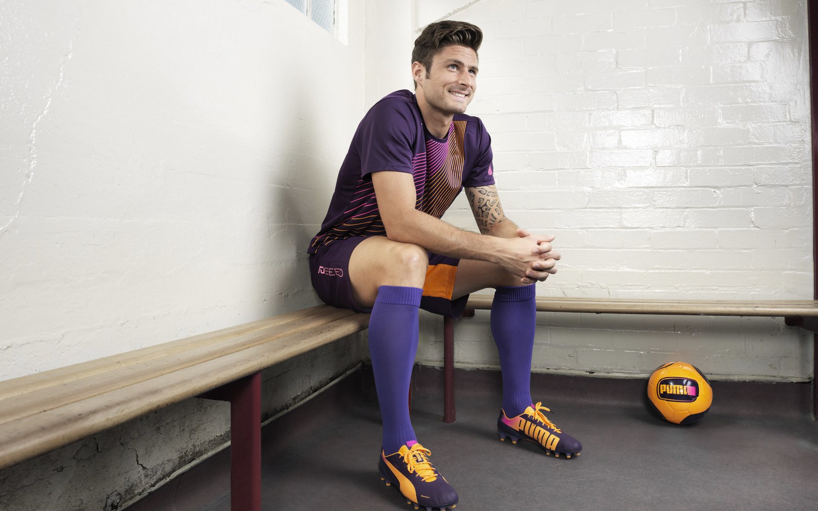 梅西一锤定音，马赛关键战突围挪威铁壁