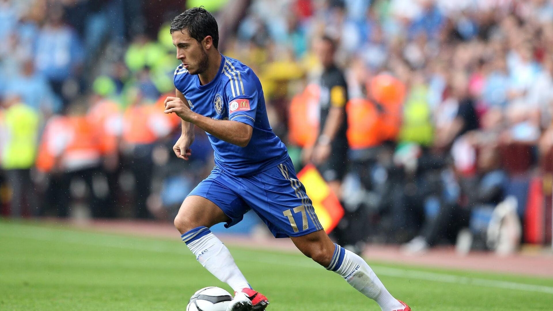 冰与火的碰撞,伊拉克冲垮挪威,阿拉巴压制级发挥改写足球叙事